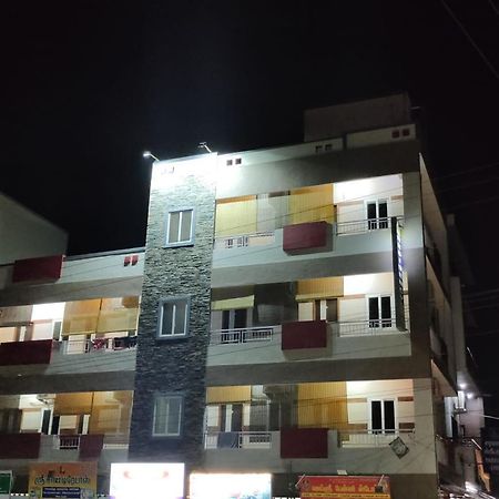 Sar Raj S R Residency Bed & Breakfast Vellore Dış mekan fotoğraf